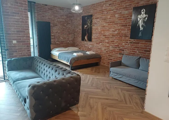 Апартаменты Loft & Glow Montownia *